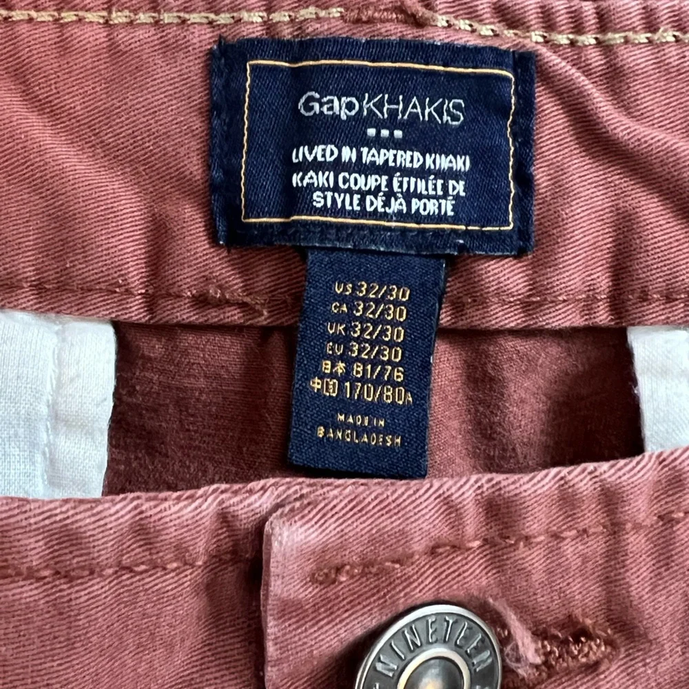 GAP Burnt Red Mens Chino - Picture 4 of 4